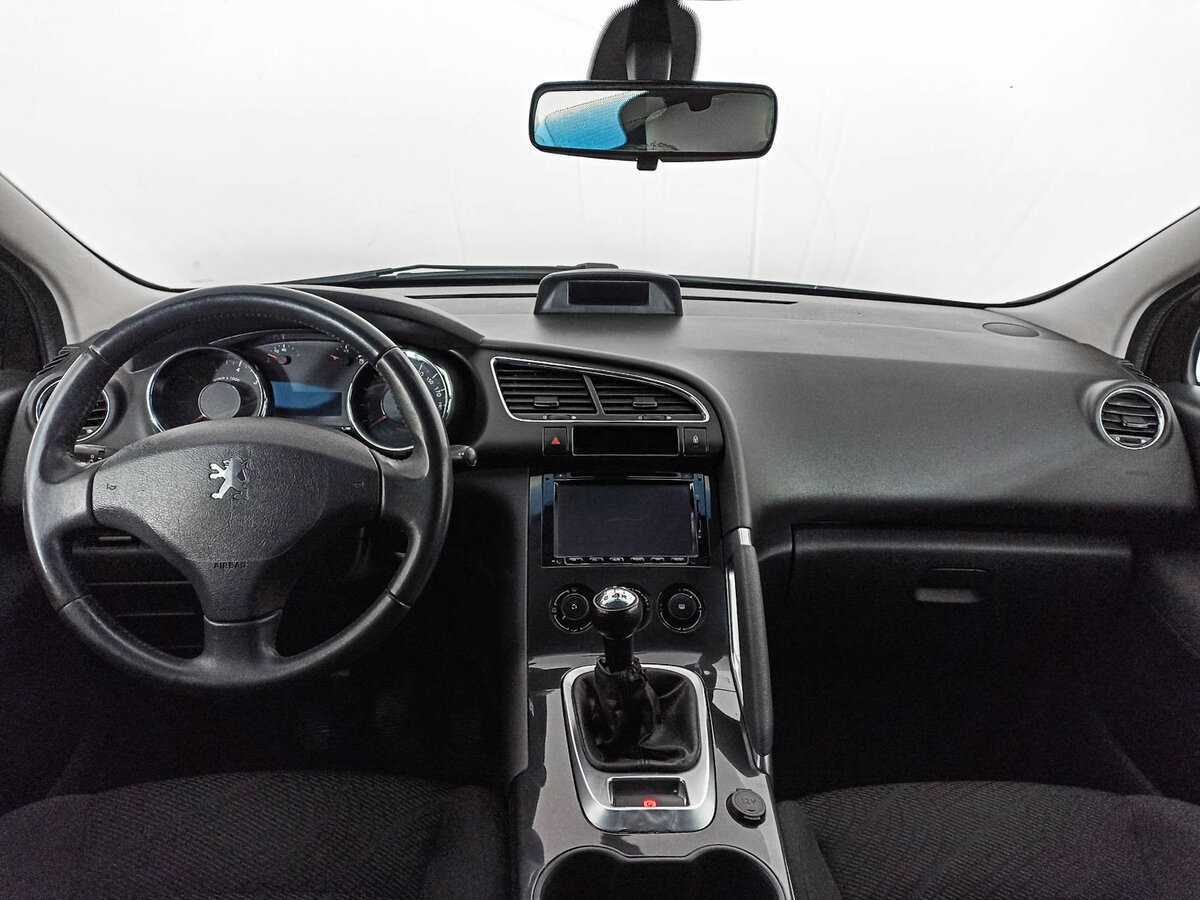 Peugeot 3008 2012 года с пробегом. Фото: #10
