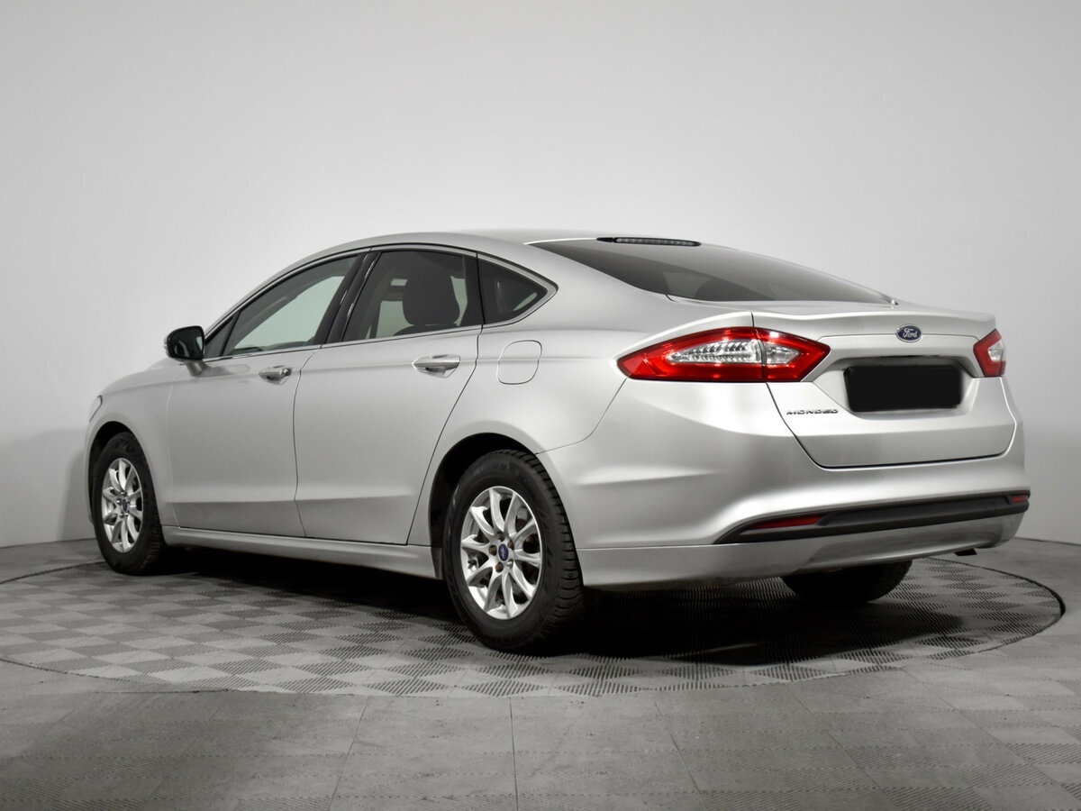 Ford Mondeo 2015 года с пробегом. Фото: #5