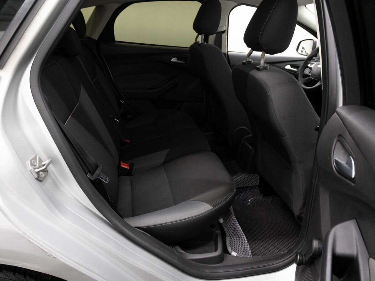 Ford Focus 2013 года с пробегом. Фото: #10