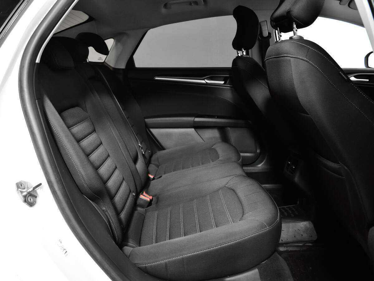 Ford Mondeo 2018 года с пробегом. Фото: #9