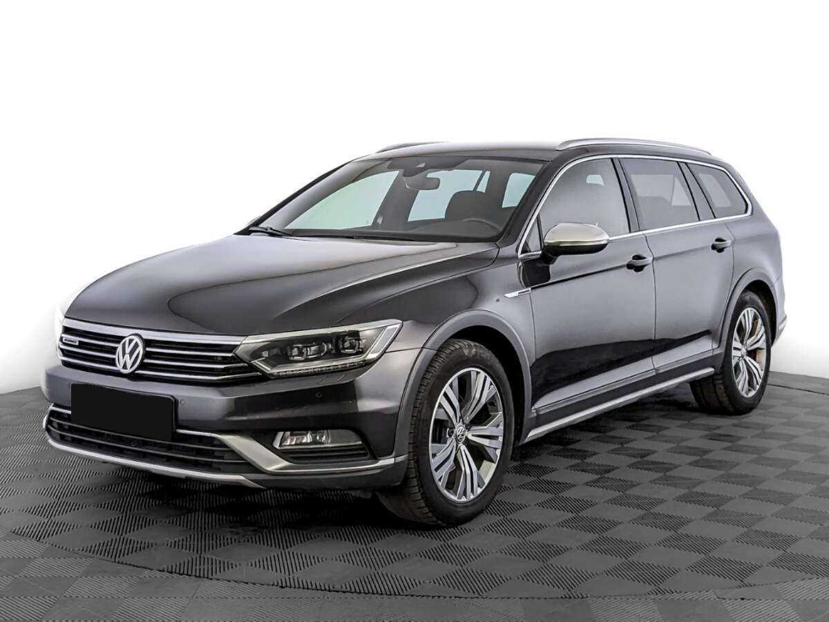 Volkswagen Passat 2018 года с пробегом. Фото: #0