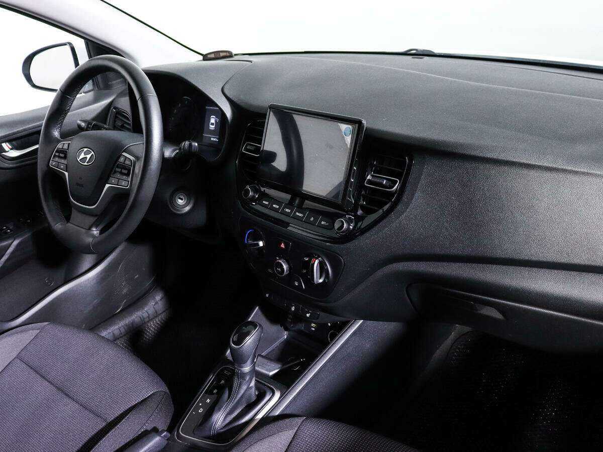 Hyundai Solaris 2020 года с пробегом. Фото: #7