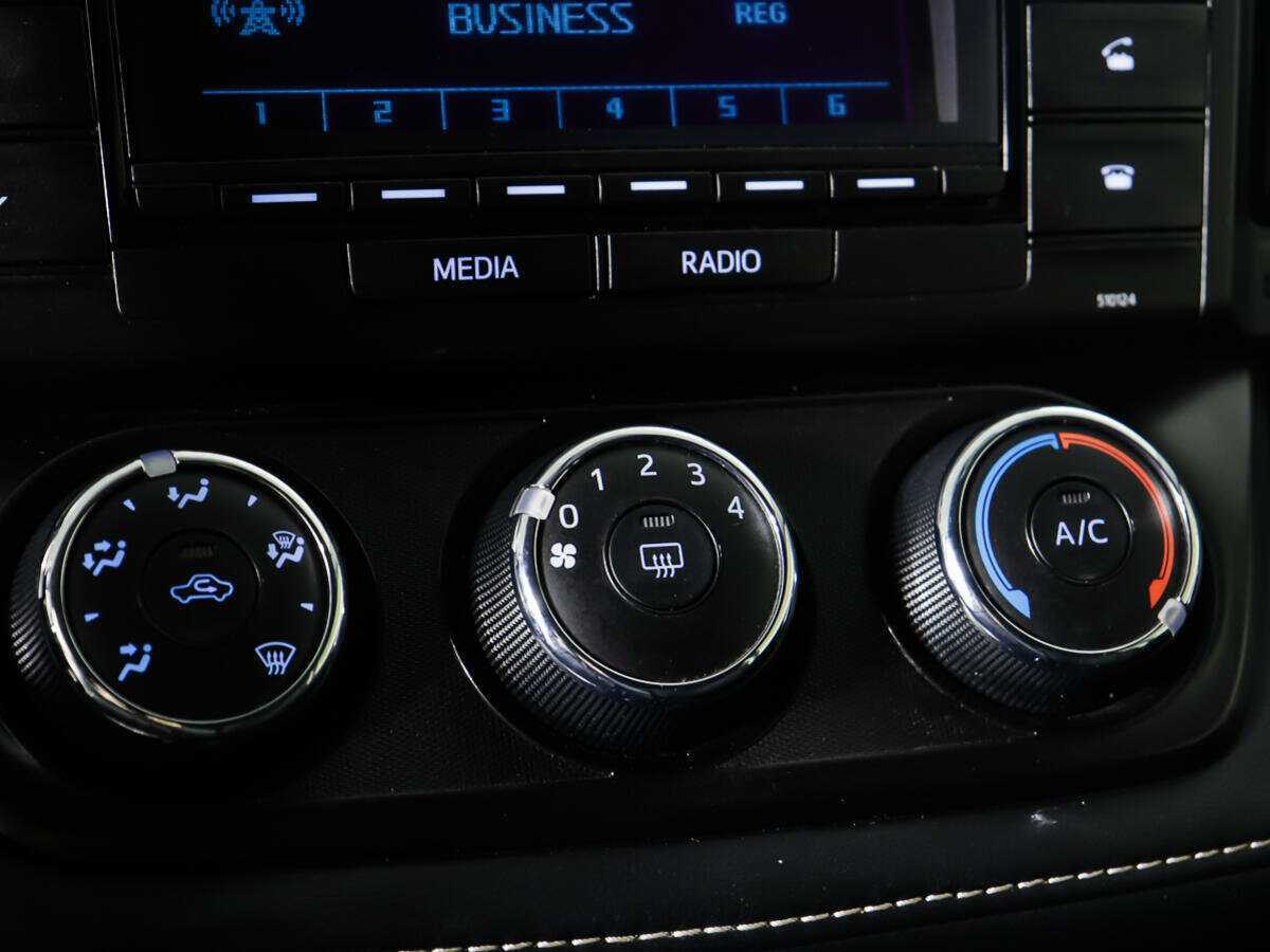 Toyota RAV4 2016 года с пробегом. Фото: #18