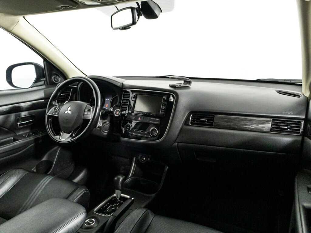 Mitsubishi Outlander 2016 года с пробегом. Фото: #8