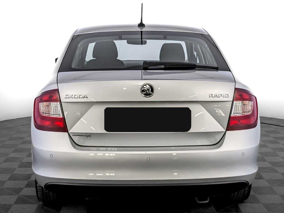 Skoda Rapid 2018 года с пробегом. Фото: #5
