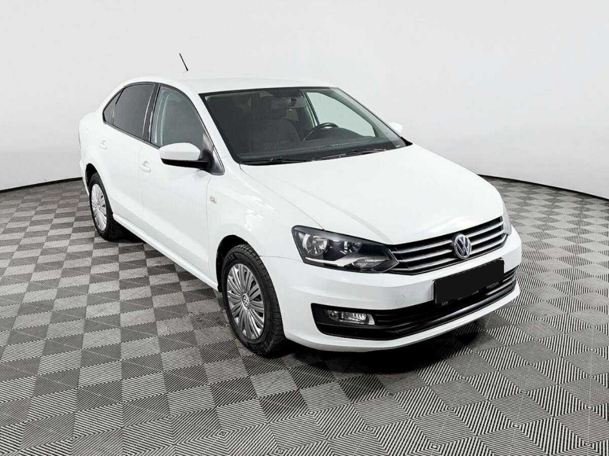Volkswagen Polo 2015 года с пробегом. Фото: #2