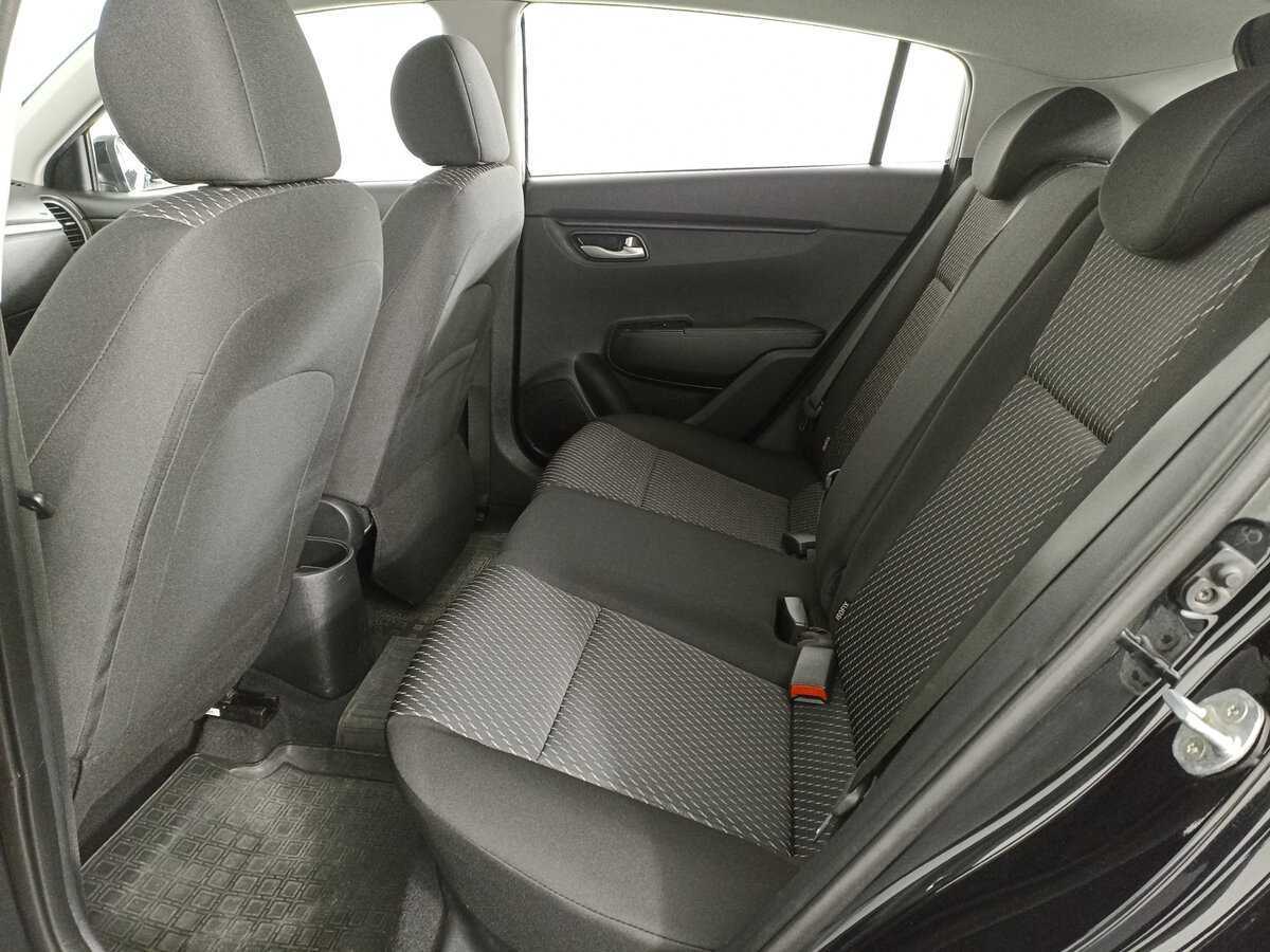 Kia Rio 2018 года с пробегом. Фото: #9