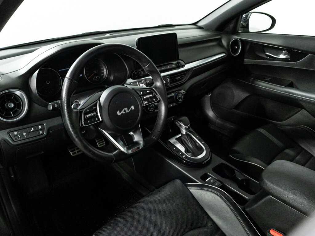 Kia Cerato 2022 года с пробегом. Фото: #11