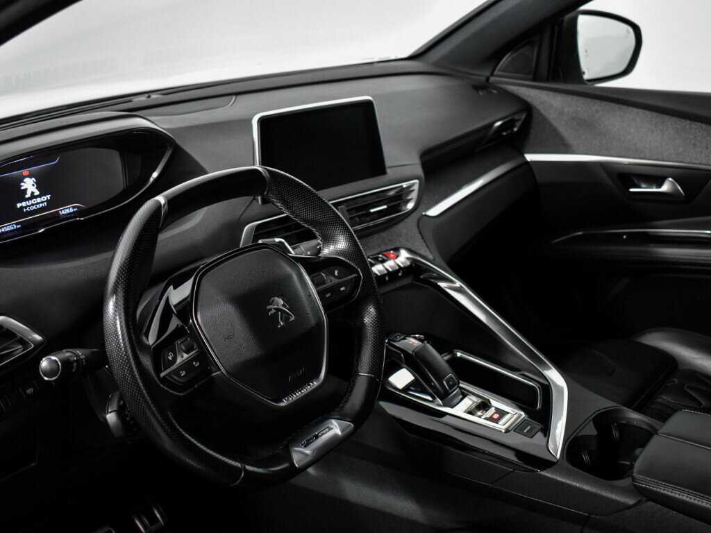 Peugeot 3008 2018 года с пробегом. Фото: #8