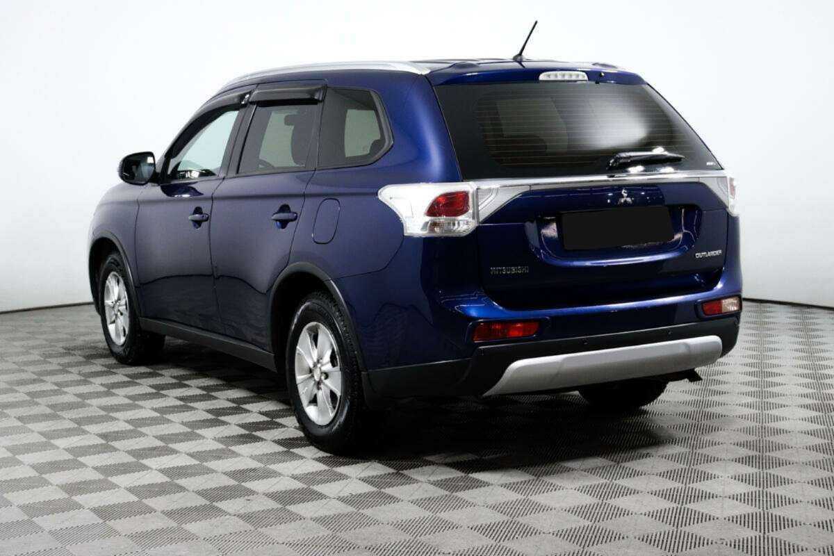 Mitsubishi Outlander 2014 года с пробегом. Фото: #6