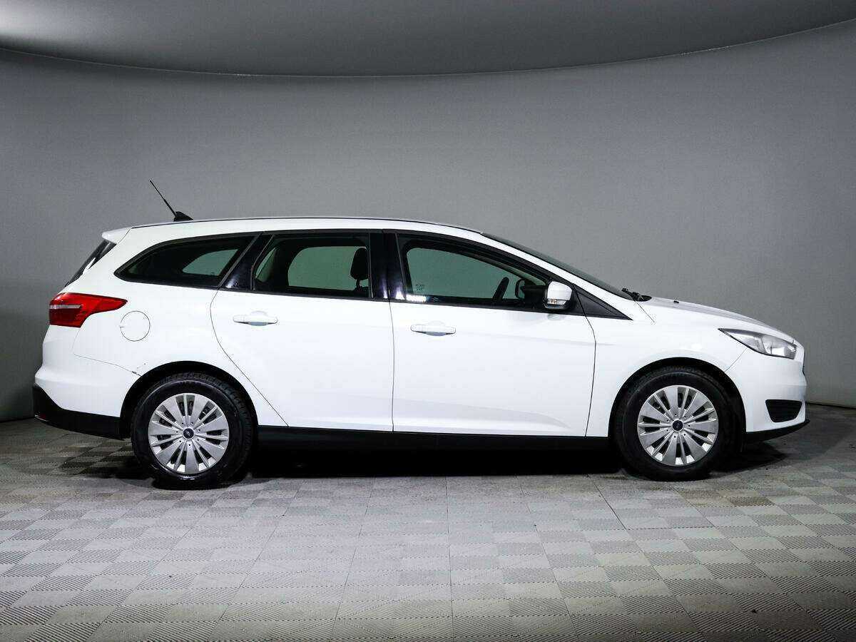 Ford Focus 2018 года с пробегом. Фото: #3