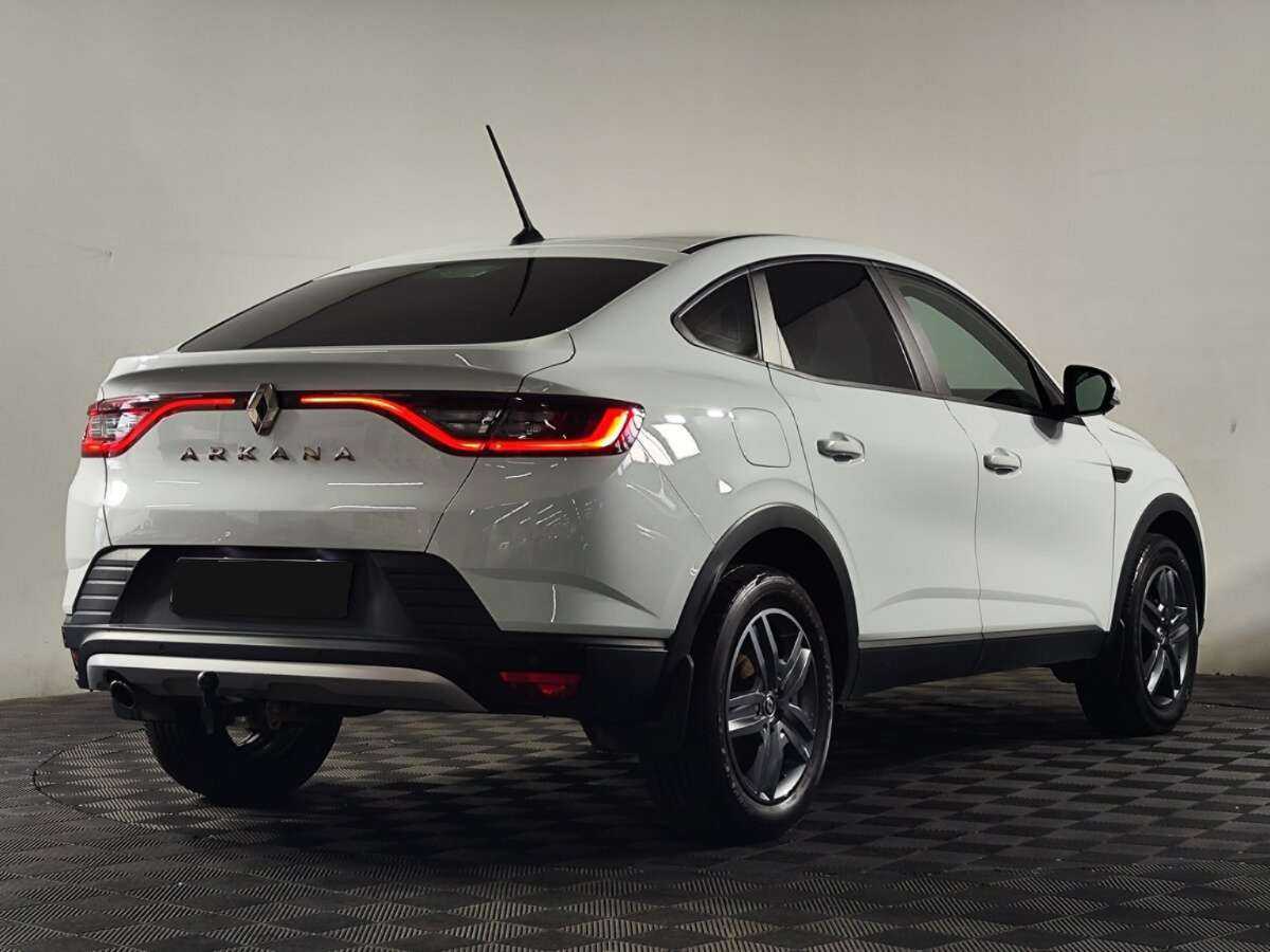 Renault Arkana 2021 года с пробегом. Фото: #2