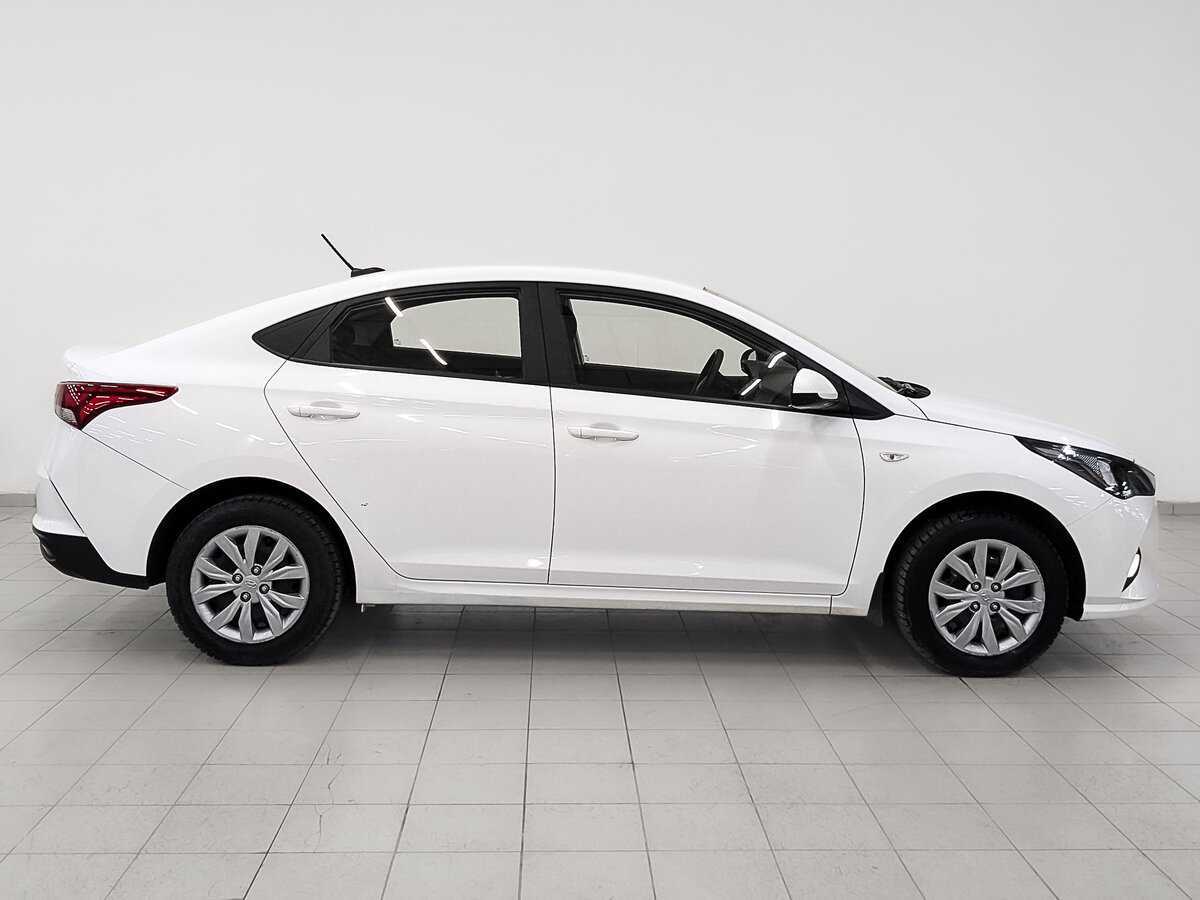 Hyundai Solaris 2021 года с пробегом. Фото: #3