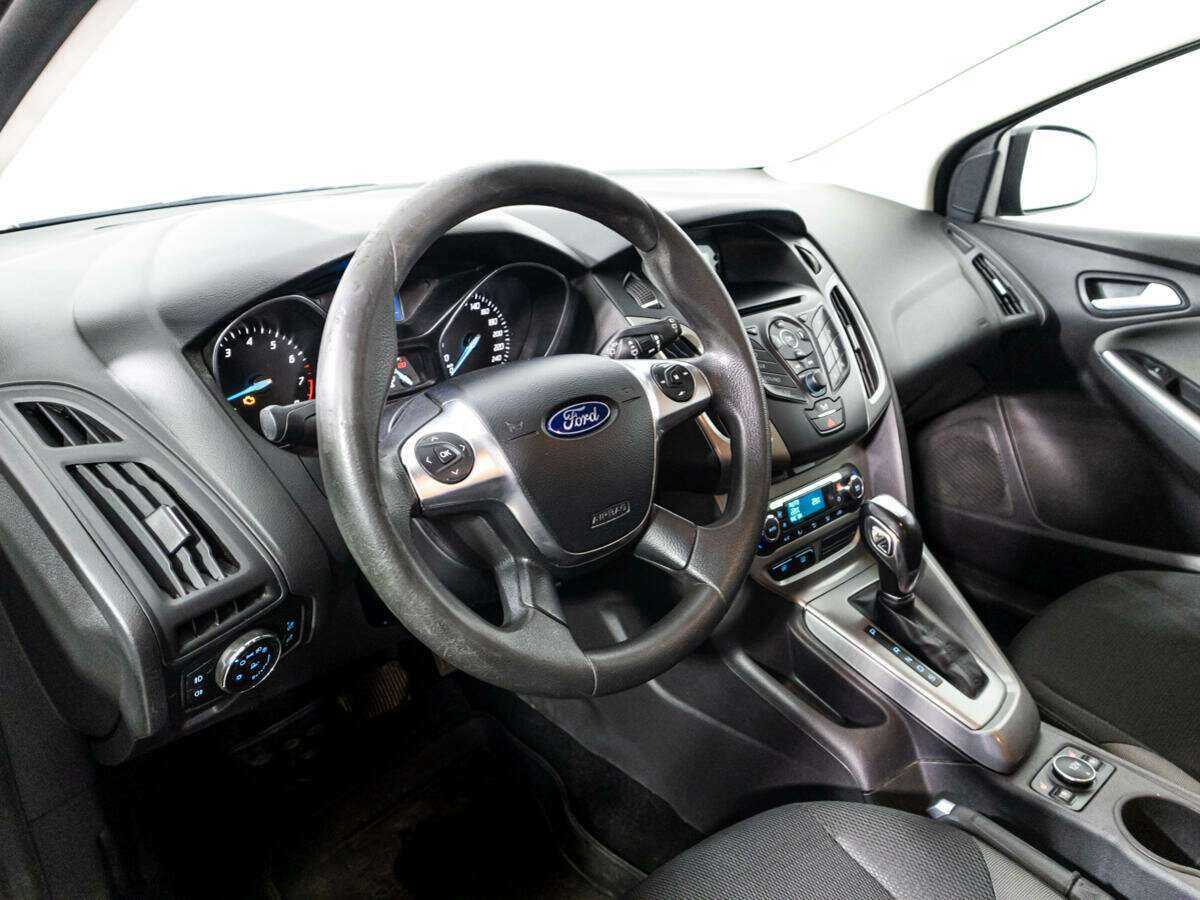 Ford Focus 2013 года с пробегом. Фото: #10