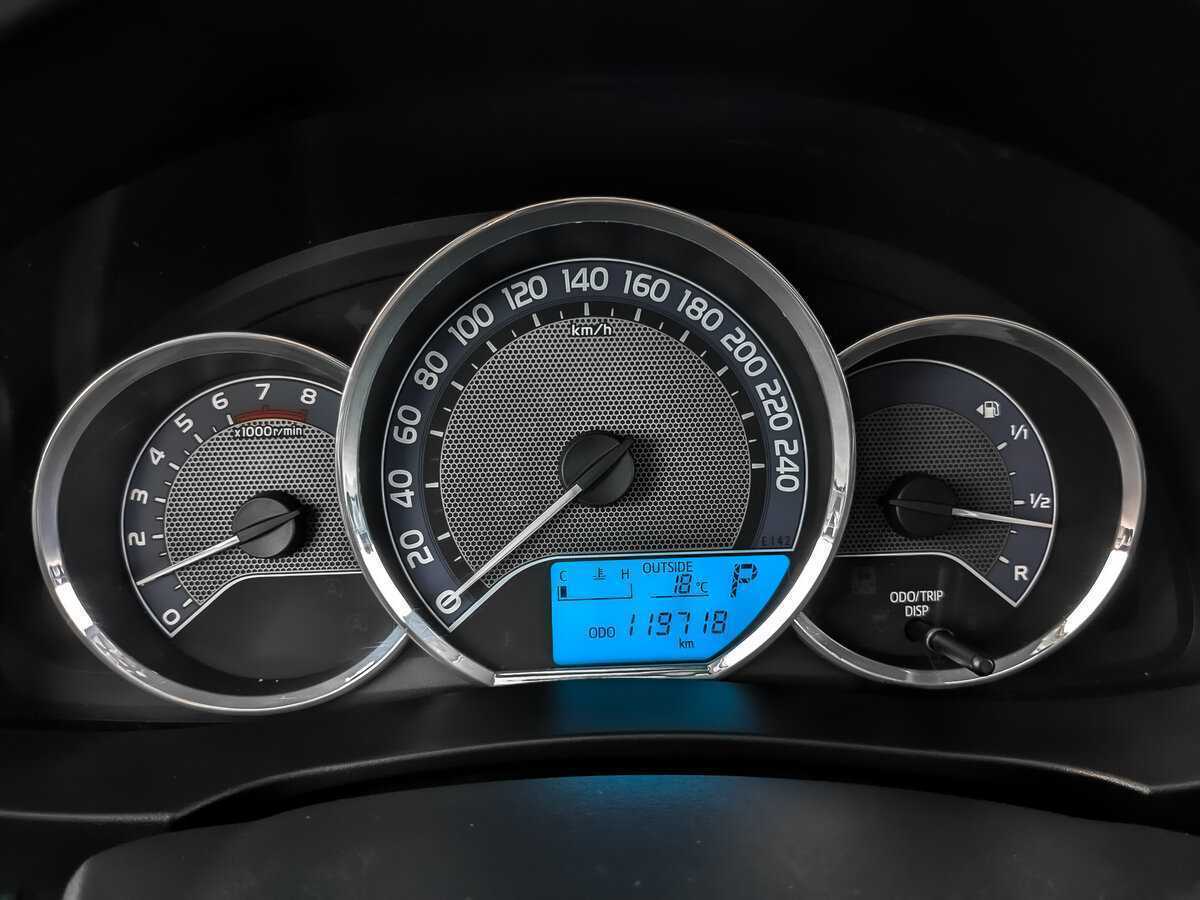 Toyota Corolla 2014 года с пробегом. Фото: #13