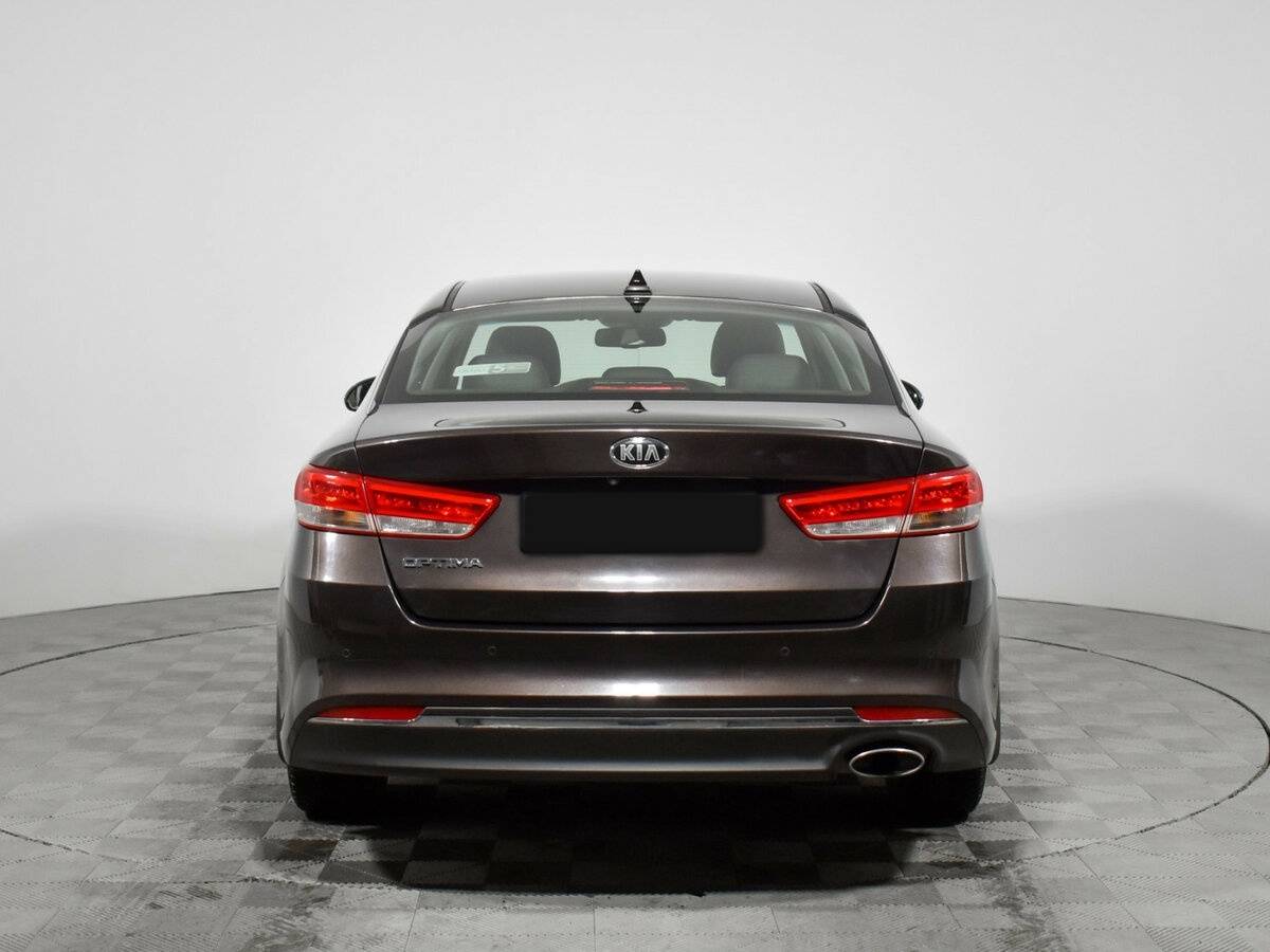 Kia Optima 2017 года с пробегом. Фото: #4