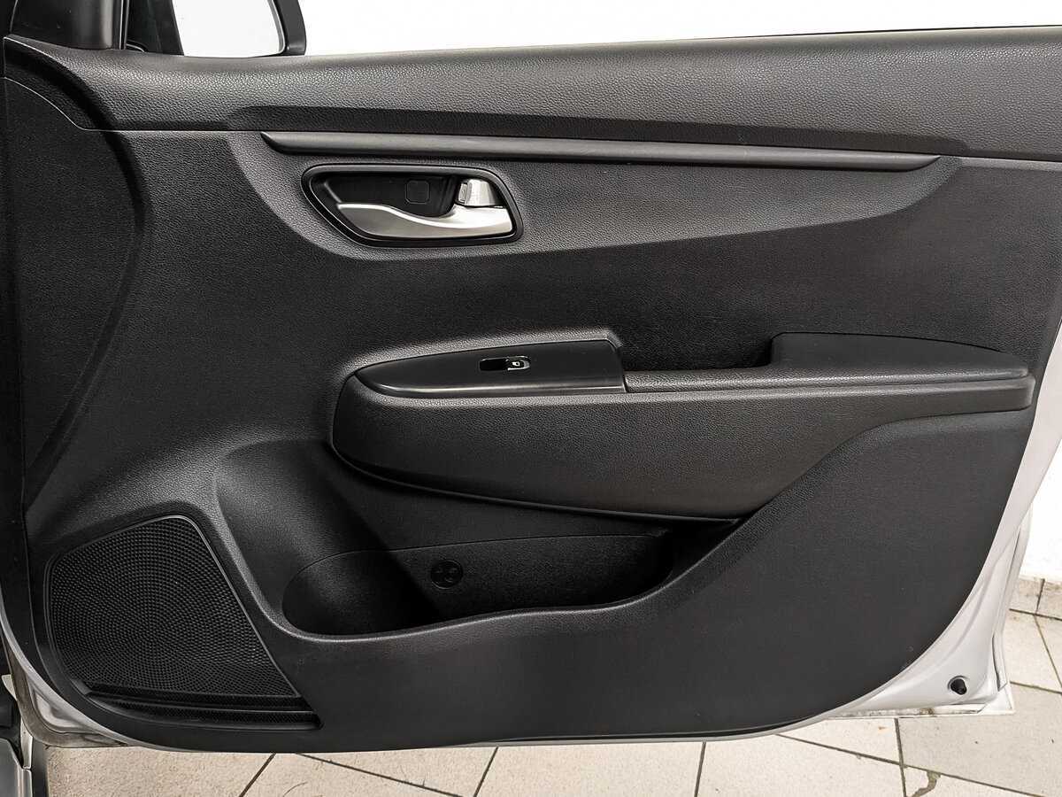 Kia Rio 2020 года с пробегом. Фото: #23