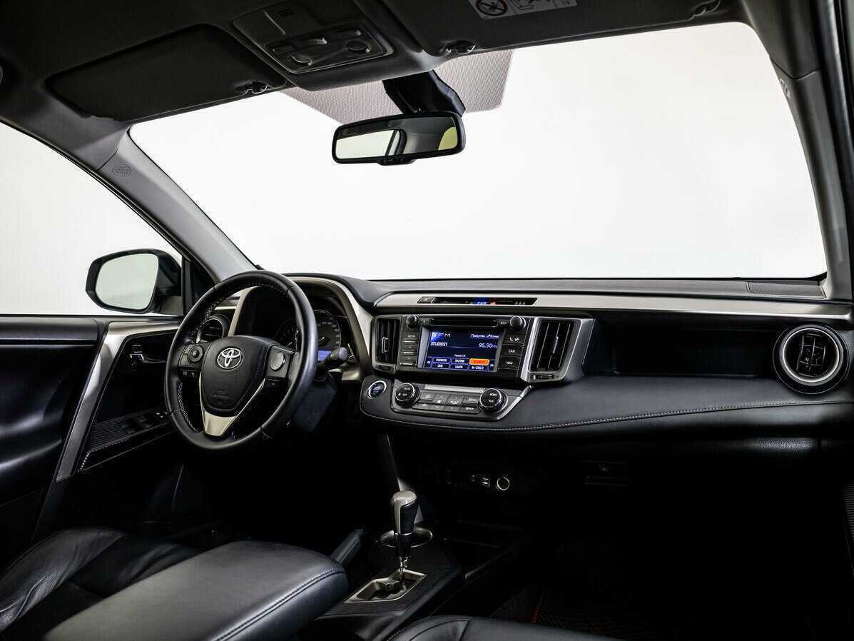 Toyota RAV4 2012 года с пробегом. Фото: #5