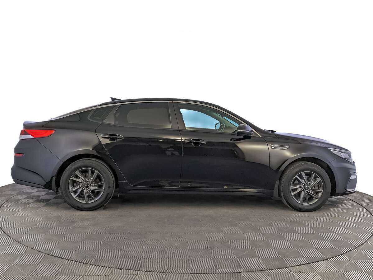 Kia Optima 2018 года с пробегом. Фото: #3