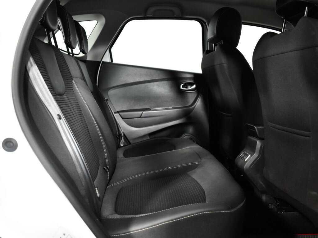 Renault Kaptur 2020 года с пробегом. Фото: #9