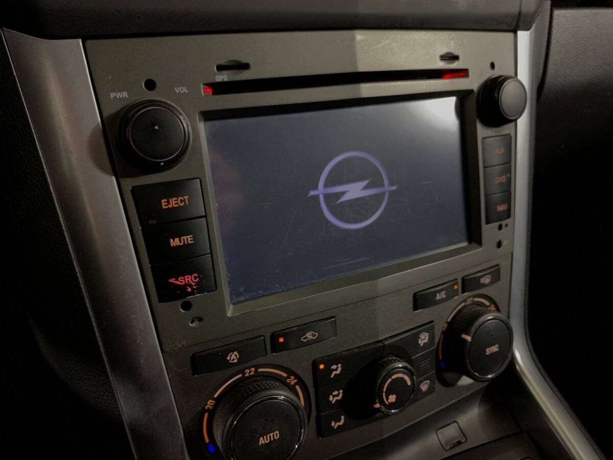 Opel Antara 2014 года с пробегом. Фото: #14