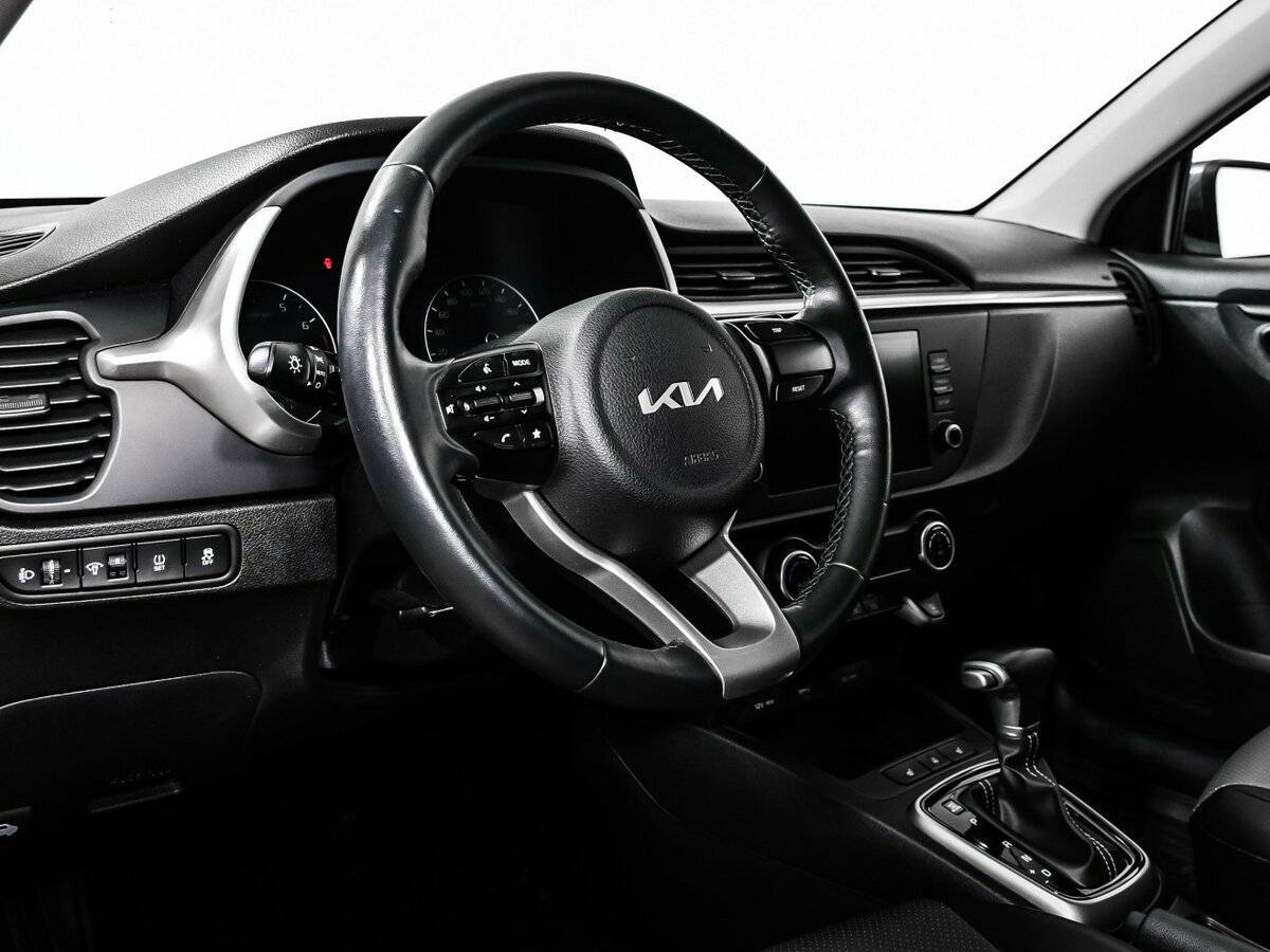 Kia Rio 2022 года с пробегом. Фото: #11