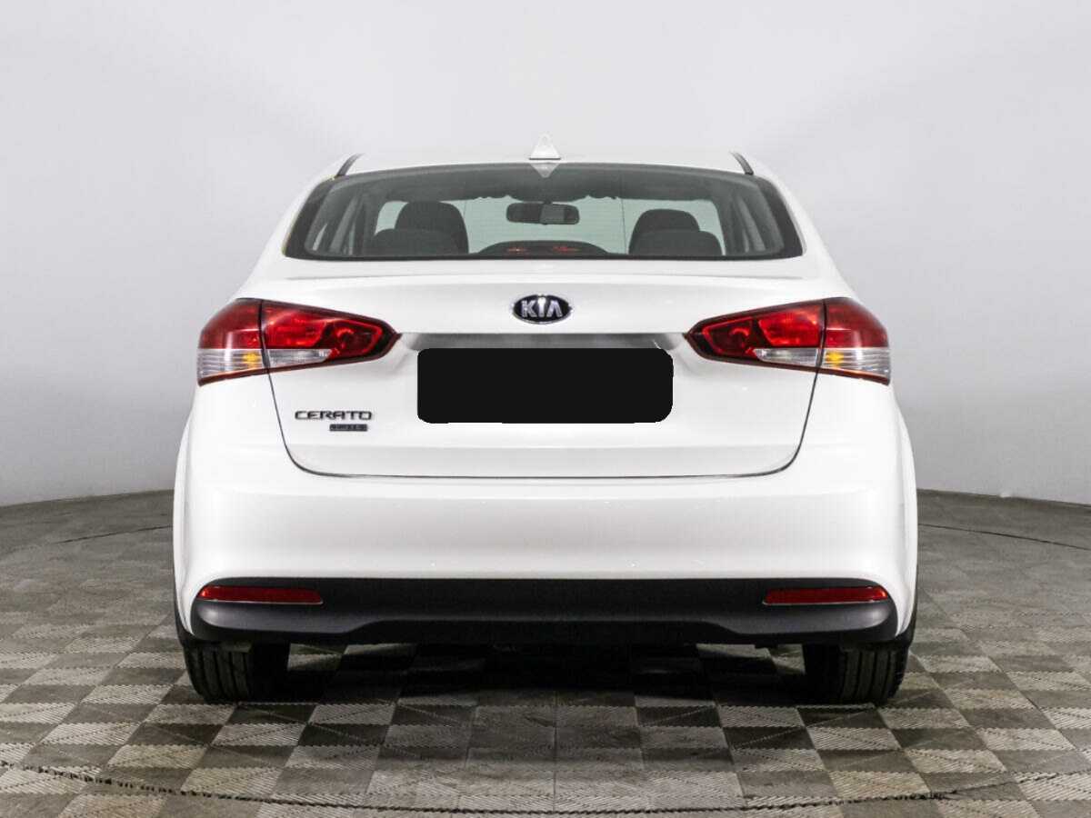 Kia Cerato 2017 года с пробегом. Фото: #5