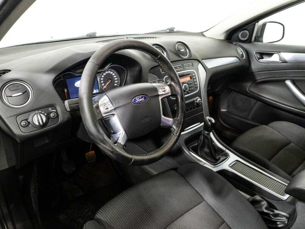 Ford Mondeo 2012 года с пробегом. Фото: #10