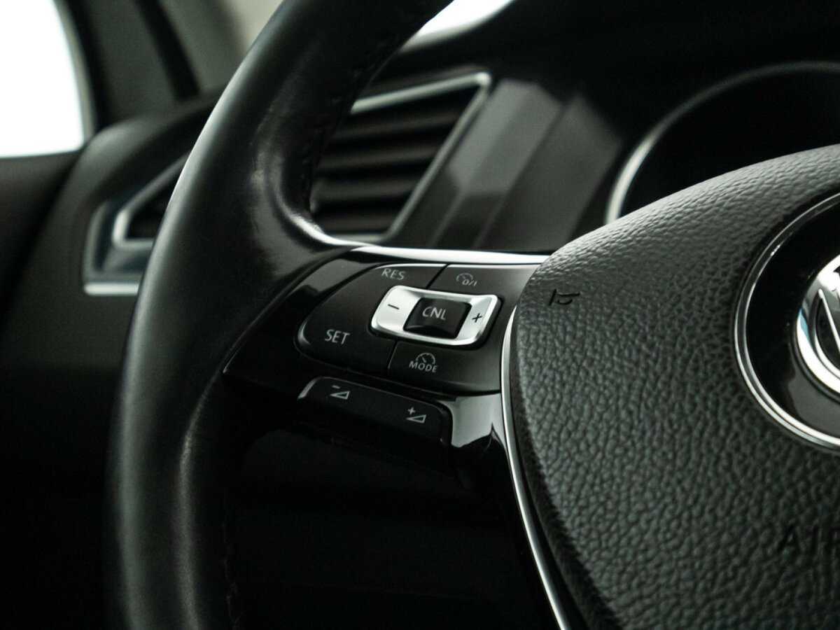 Volkswagen Tiguan 2018 года с пробегом. Фото: #16
