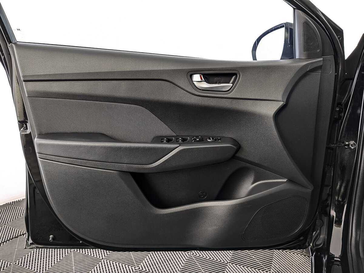 Hyundai Solaris 2021 года с пробегом. Фото: #18