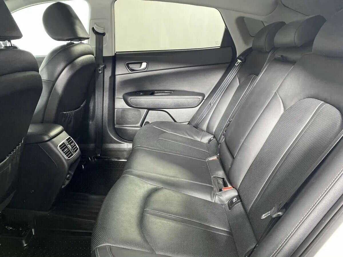 Kia Optima 2018 года с пробегом. Фото: #9
