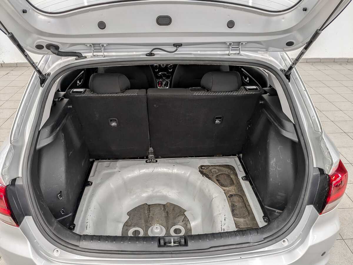 Kia Rio 2020 года с пробегом. Фото: #9