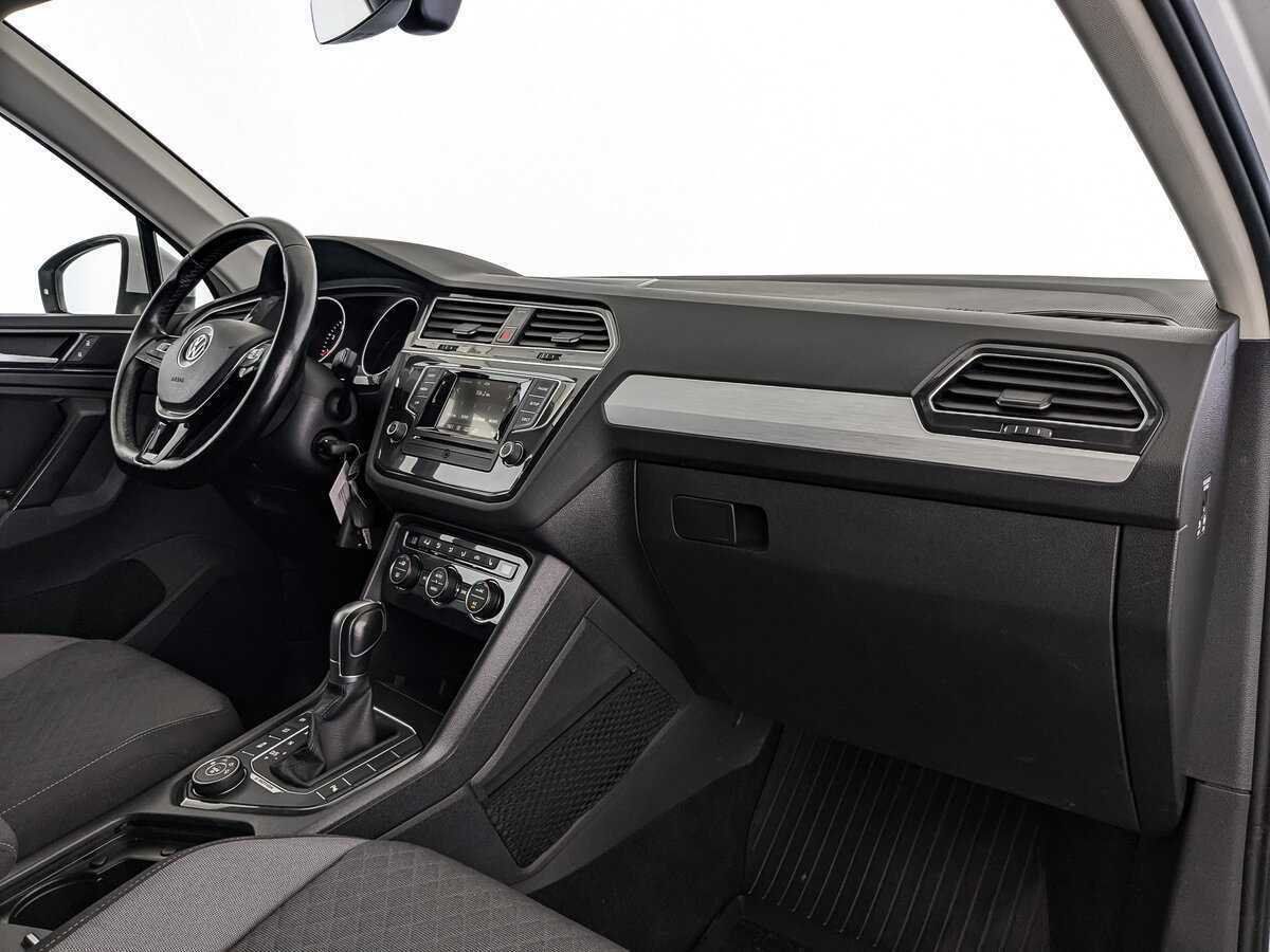 Volkswagen Tiguan 2017 года с пробегом. Фото: #8