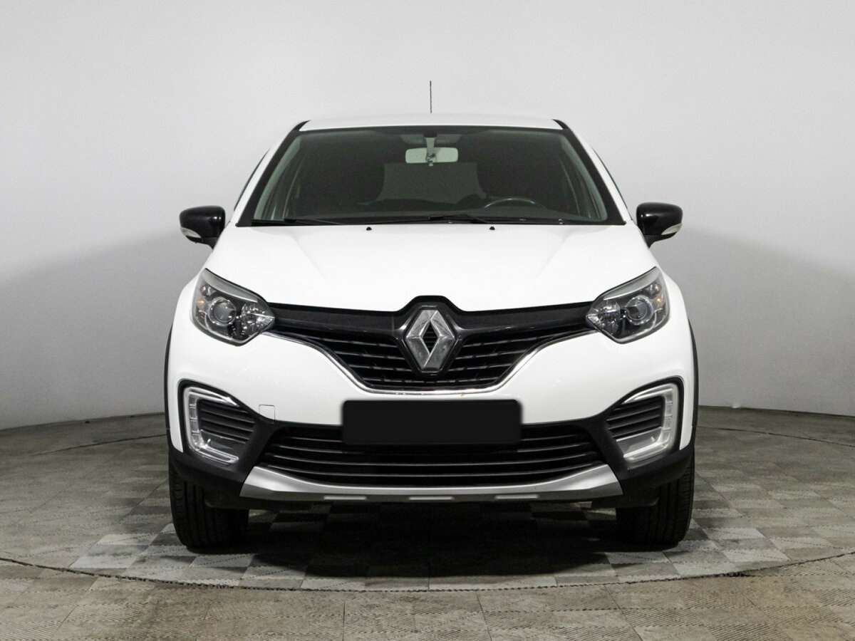 Renault Kaptur 2017 года с пробегом. Фото: #1