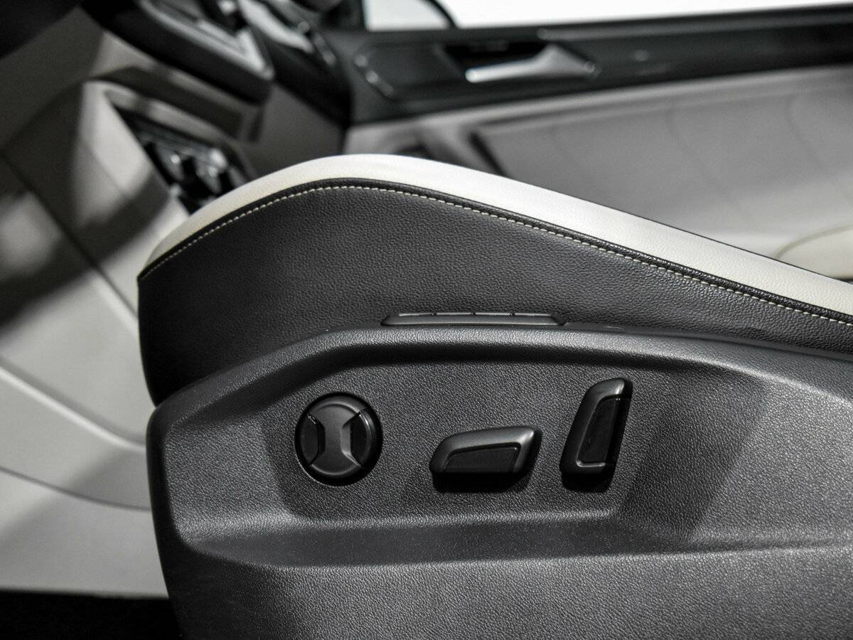 Volkswagen Tiguan 2017 года с пробегом. Фото: #15