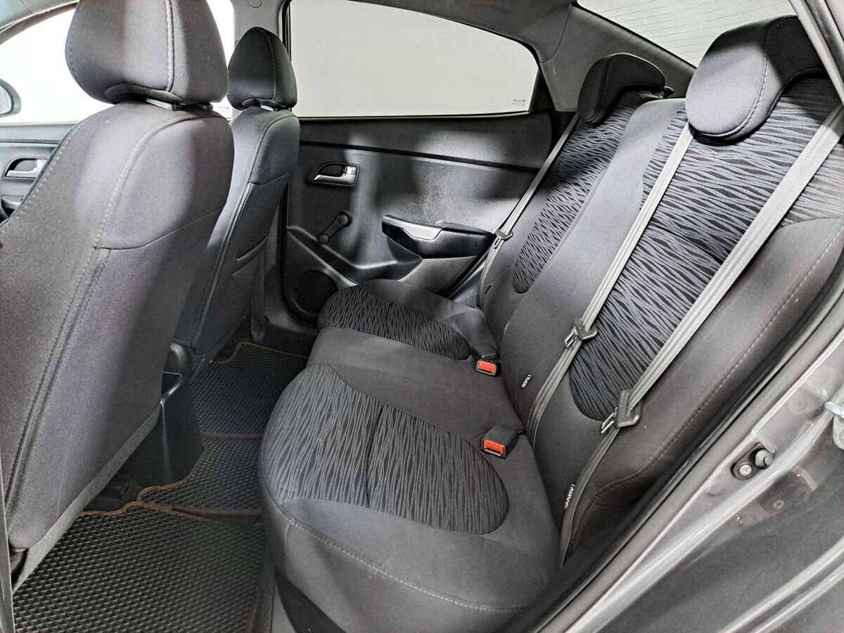 Kia Rio 2014 года с пробегом. Фото: #9