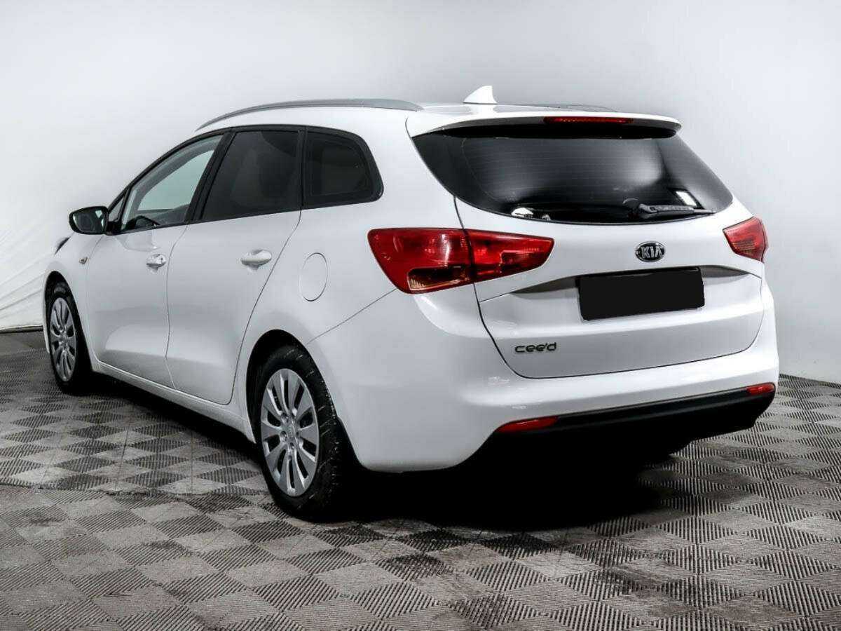 Kia Ceed 2018 года с пробегом. Фото: #5