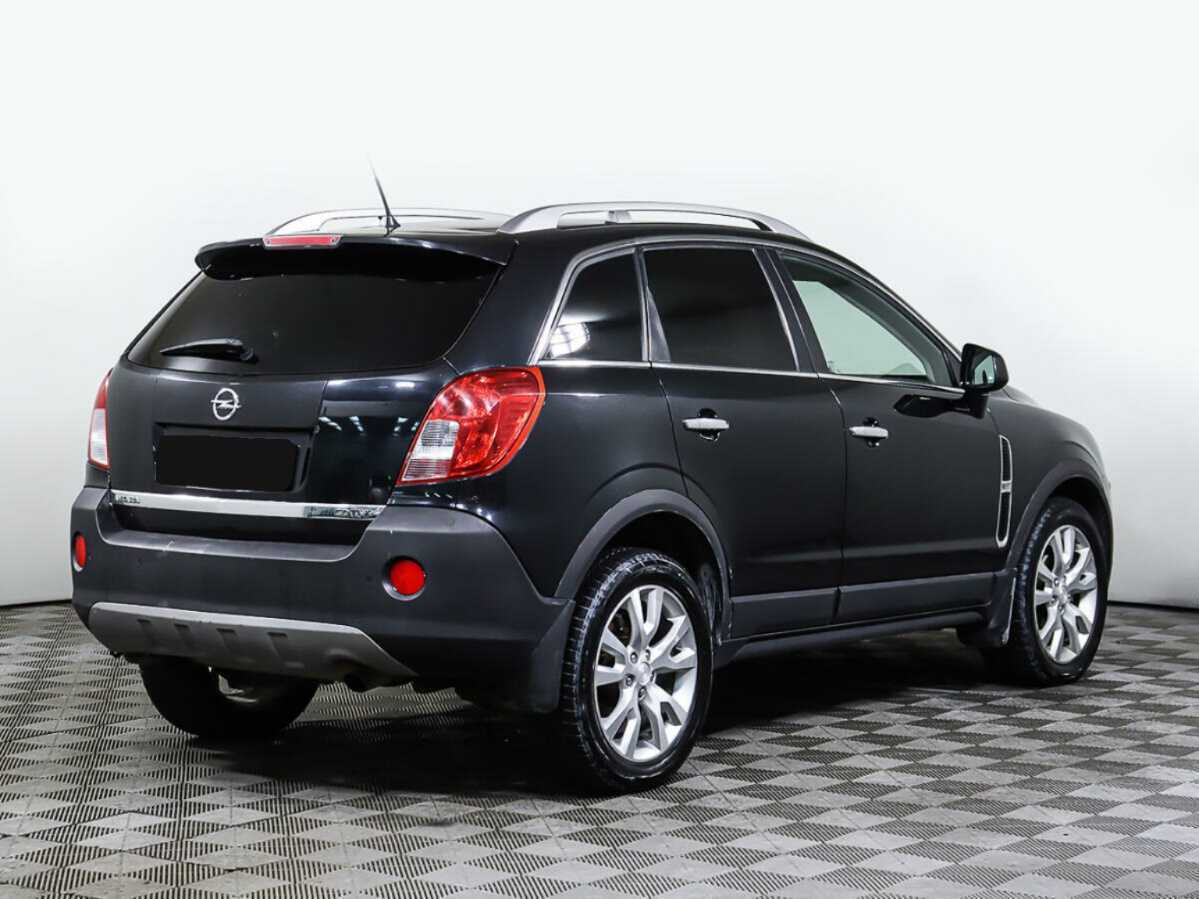 Opel Antara 2013 года с пробегом. Фото: #3
