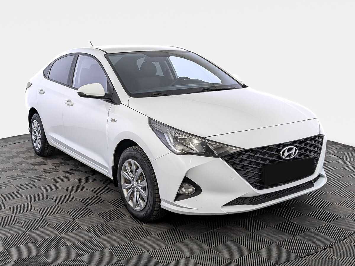 Hyundai Solaris 2020 года с пробегом. Фото: #2