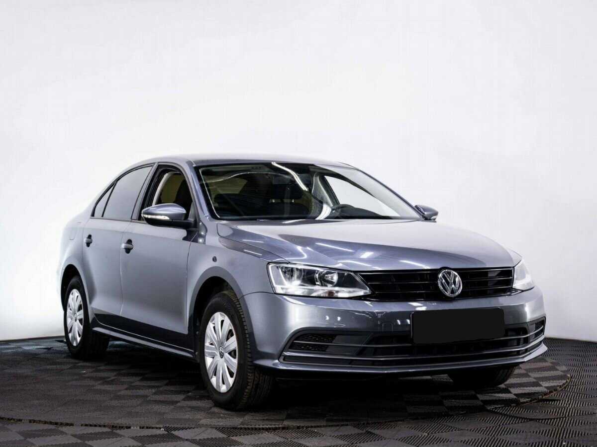 Volkswagen Jetta 2015 года с пробегом. Фото: #2