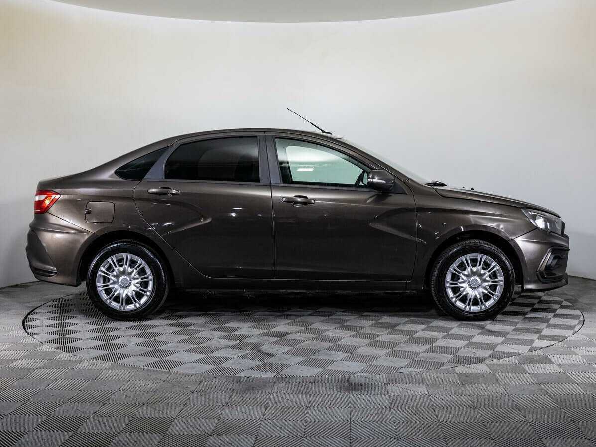 Lada (ВАЗ) Vesta 2016 года с пробегом. Фото: #3