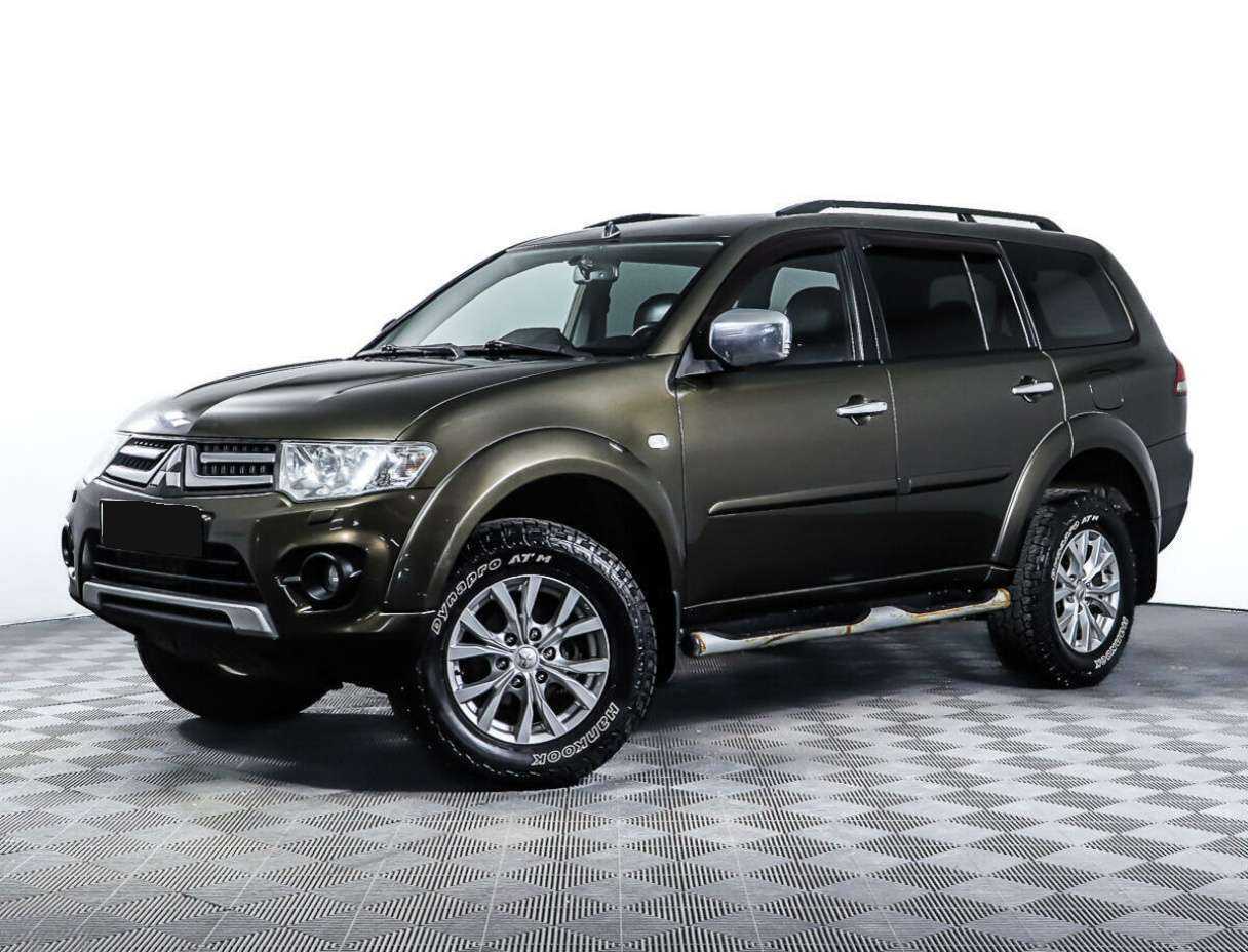 Mitsubishi Pajero Sport 2014 года с пробегом. Фото: #0