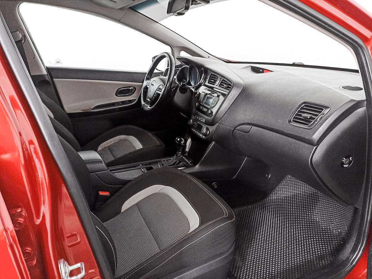 Kia Ceed 2014 года с пробегом. Фото: #8