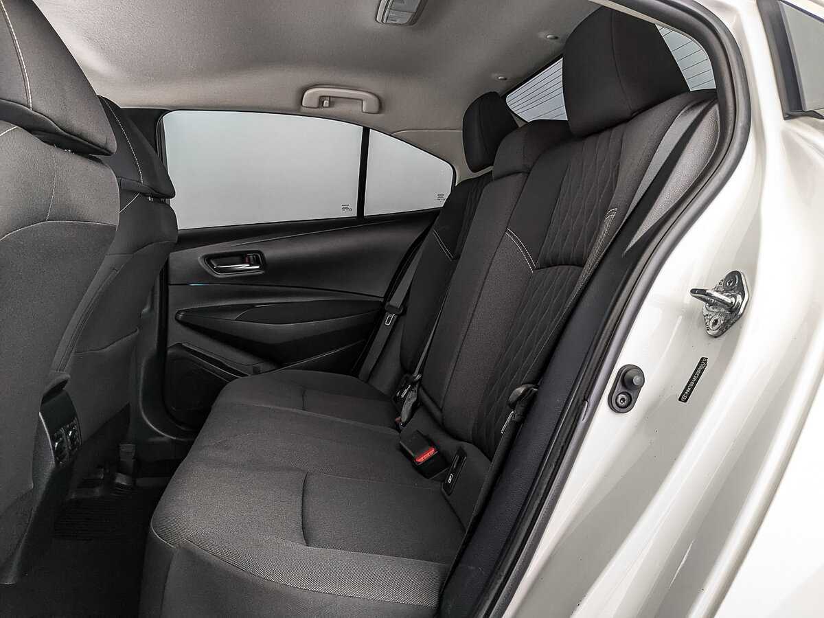 Toyota Corolla 2019 года с пробегом. Фото: #11