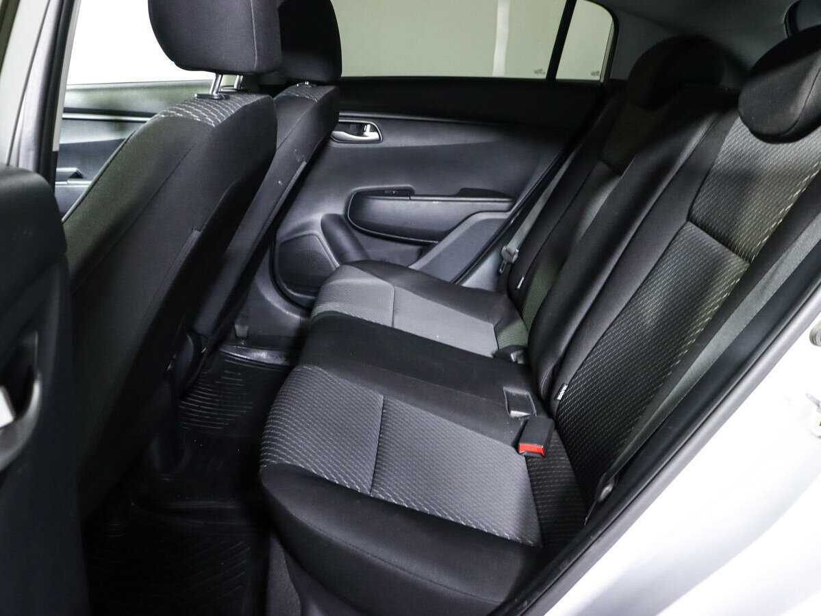 Kia Rio 2019 года с пробегом. Фото: #7