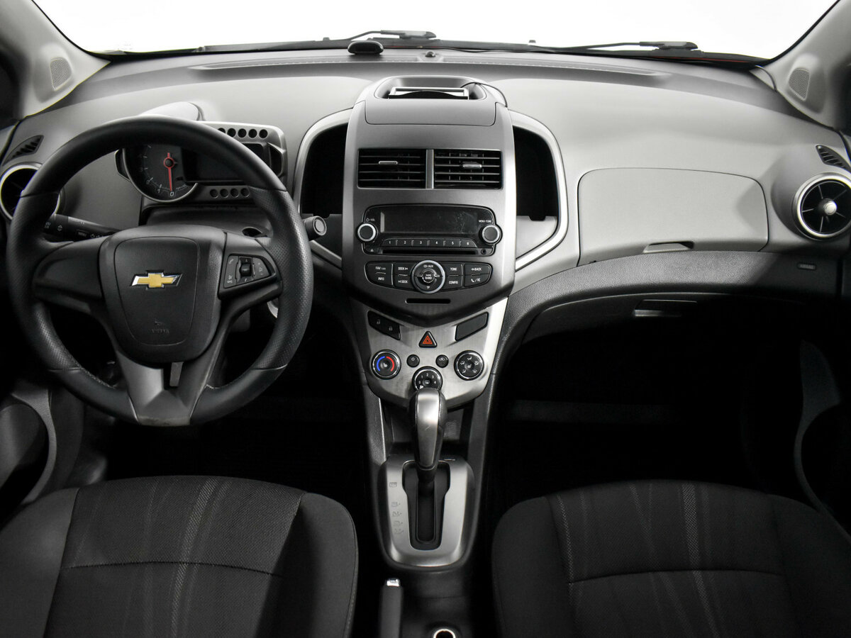 Chevrolet Aveo 2014 года с пробегом. Фото: #12