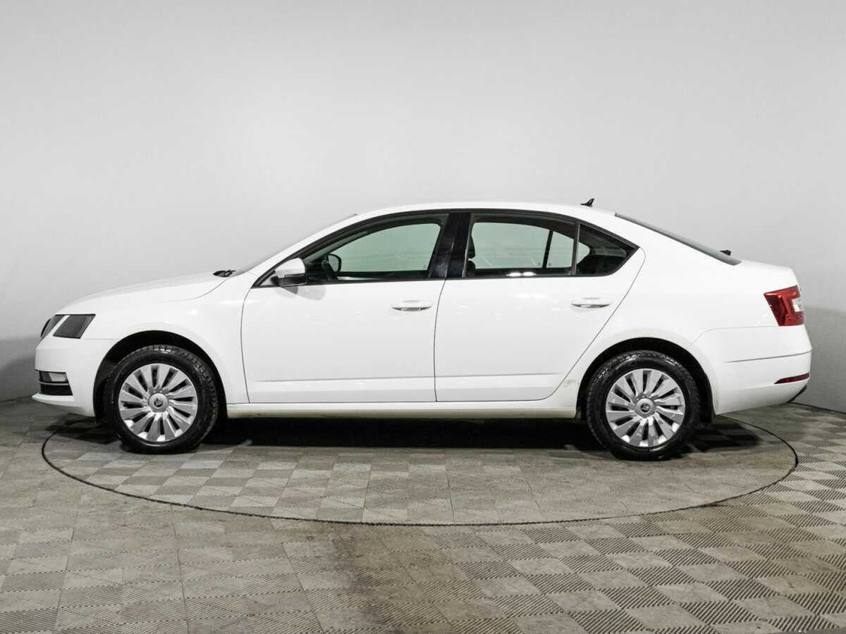 Skoda Octavia 2019 года с пробегом. Фото: #7