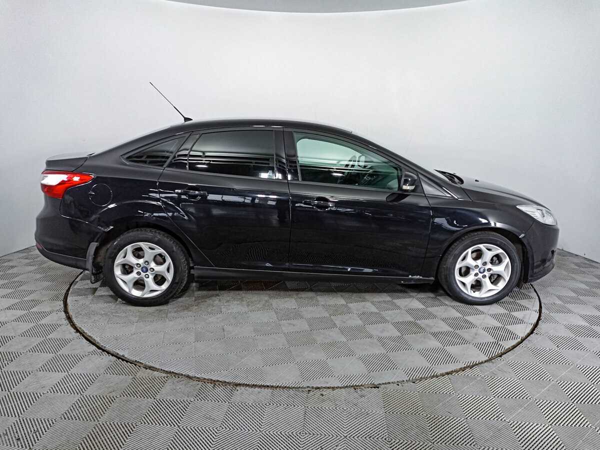Ford Focus 2014 года с пробегом. Фото: #3