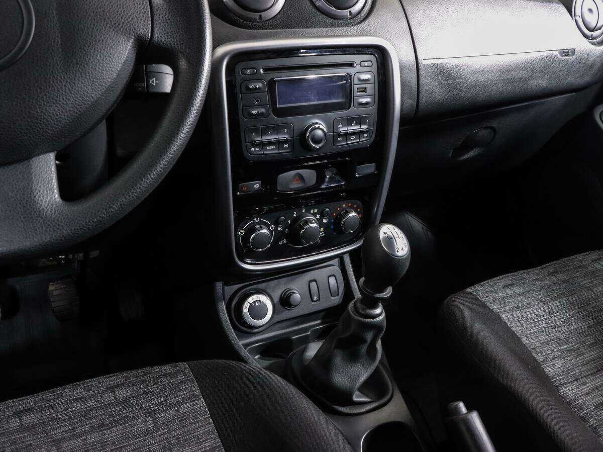 Renault Duster 2013 года с пробегом. Фото: #11