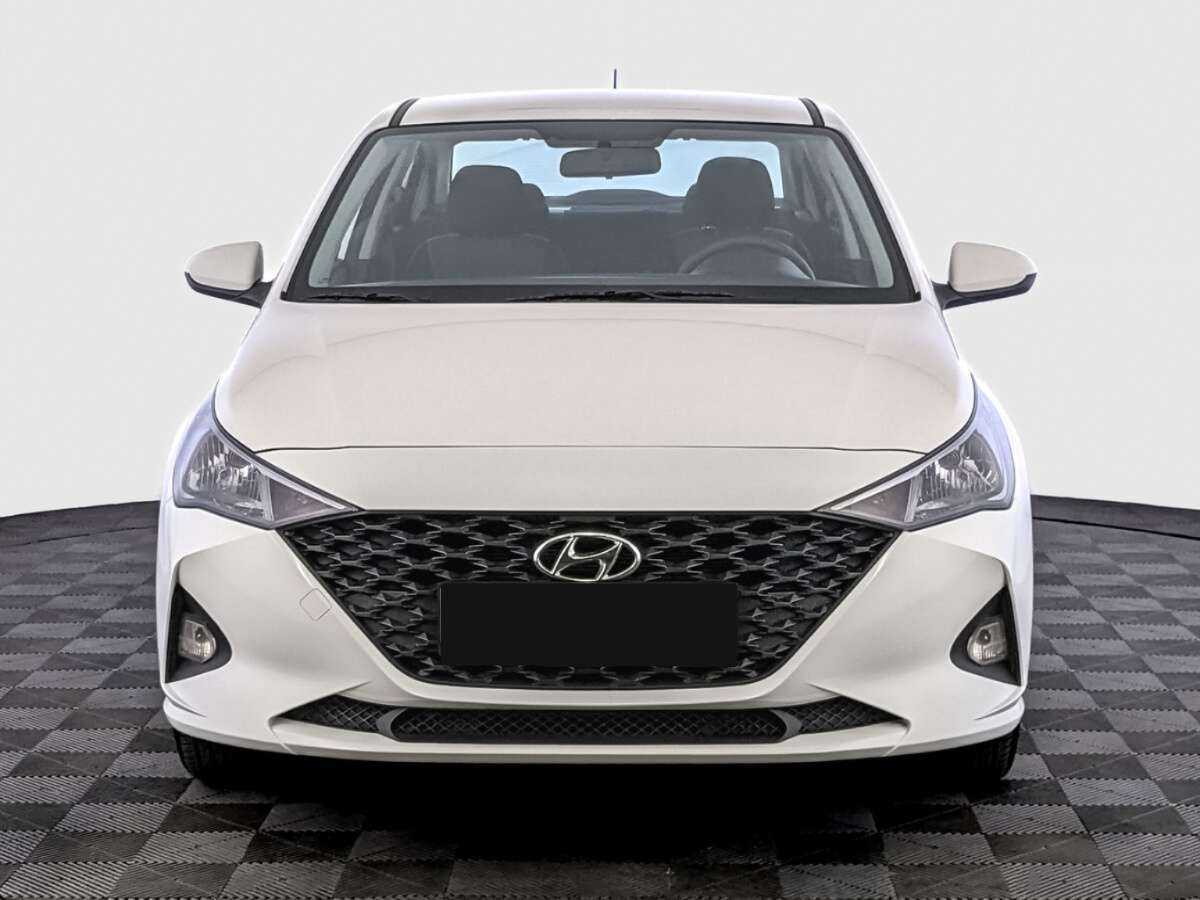 Hyundai Solaris 2022 года с пробегом. Фото: #1